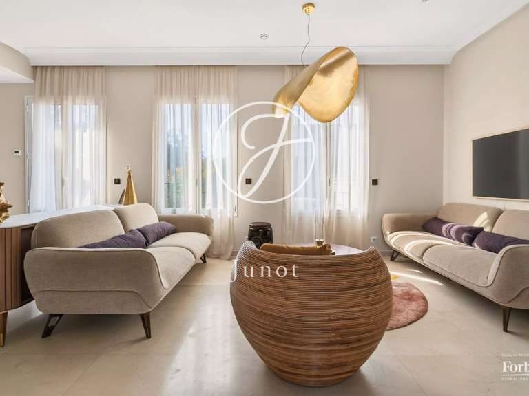 Maison Croissy-sur-Seine - 3 chambres - 102m²