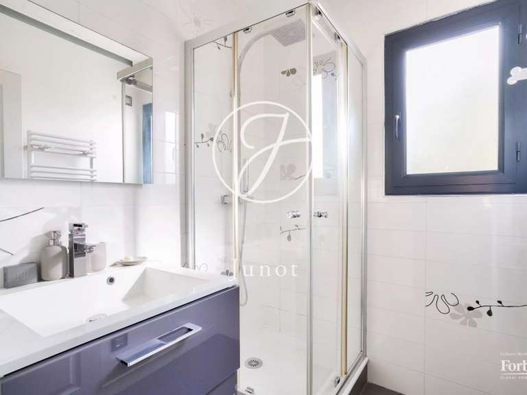 Maison Chatou - 4 chambres - 152m²