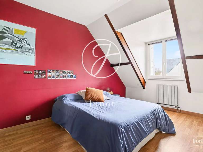 Maison Croissy-sur-Seine - 4 chambres - 197m²