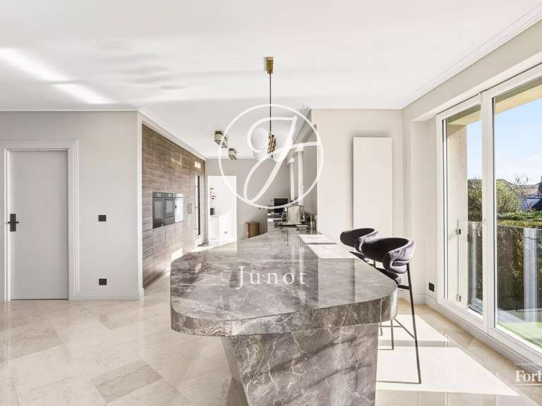 Maison Rocquencourt - 4 chambres - 310m²