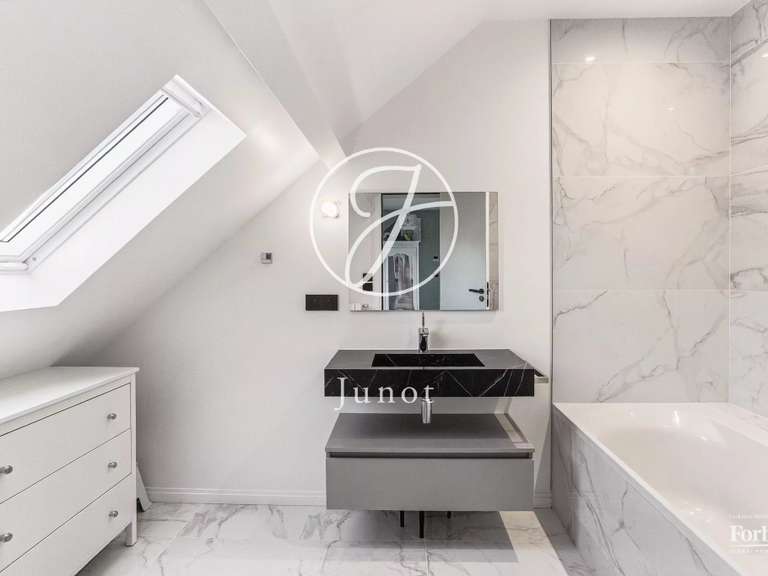 Maison Rocquencourt - 4 chambres - 310m²