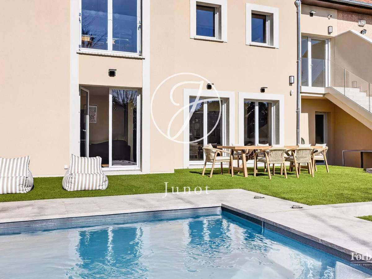 House Le Chesnay-Rocquencourt