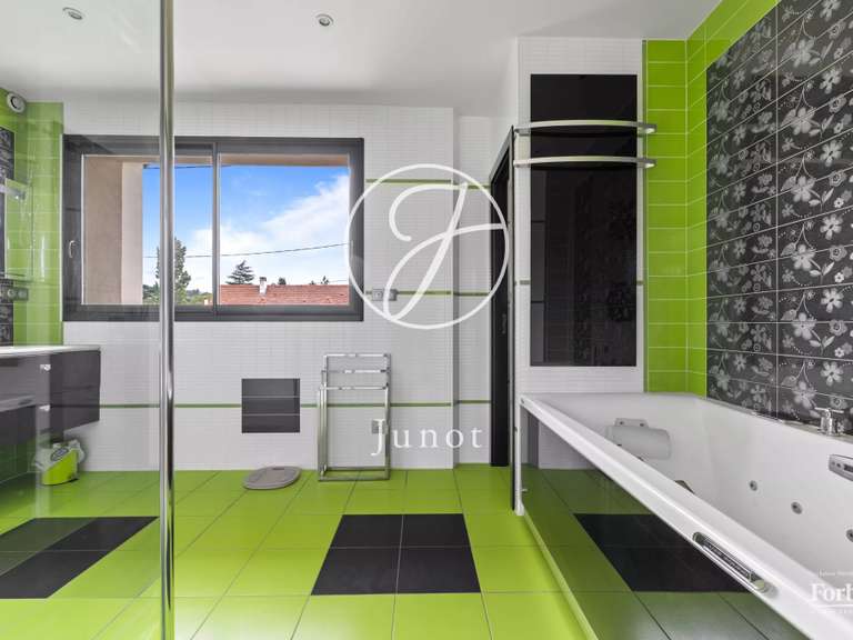 Maison Villejust - 7 chambres - 380m²