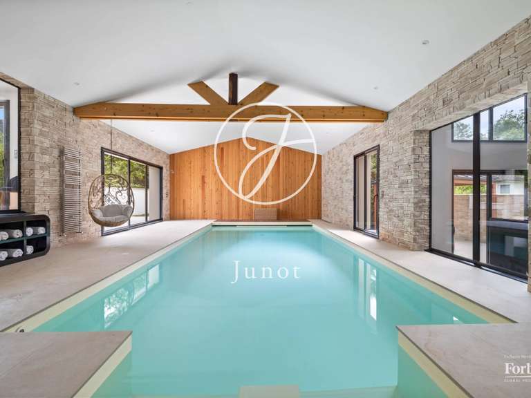 Maison Villebon-sur-Yvette - 7 chambres - 380m²