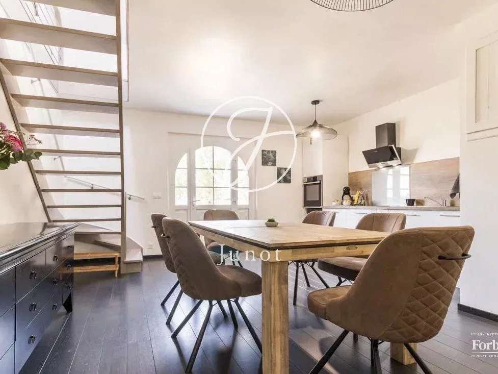 Maison Courteilles