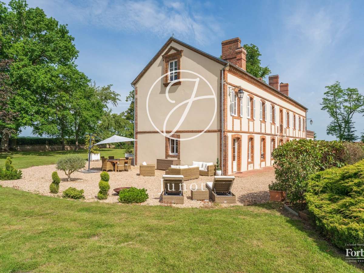 Maison Courteilles