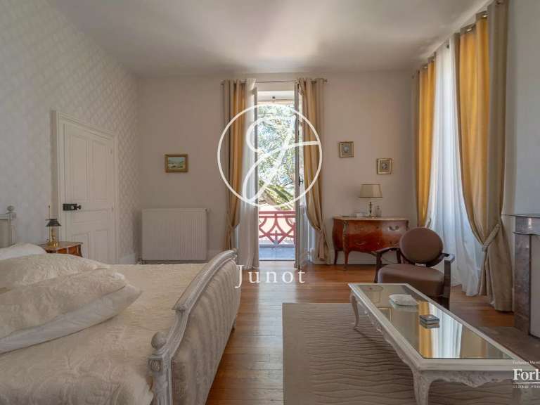 Maison Sancoins - 8 chambres - 394m²