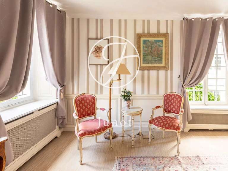 Propriété Maincy - 7 chambres - 659m²