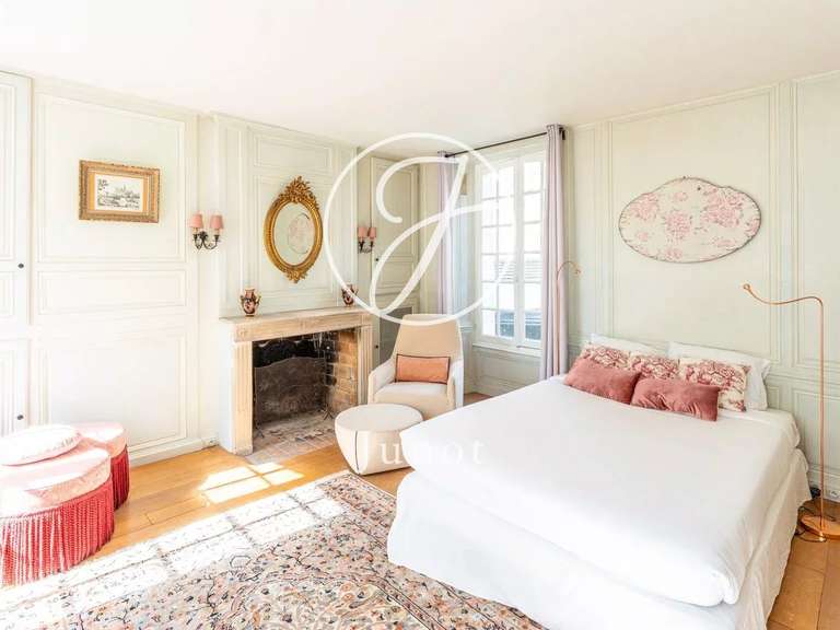 Propriété Maincy - 7 chambres - 659m²