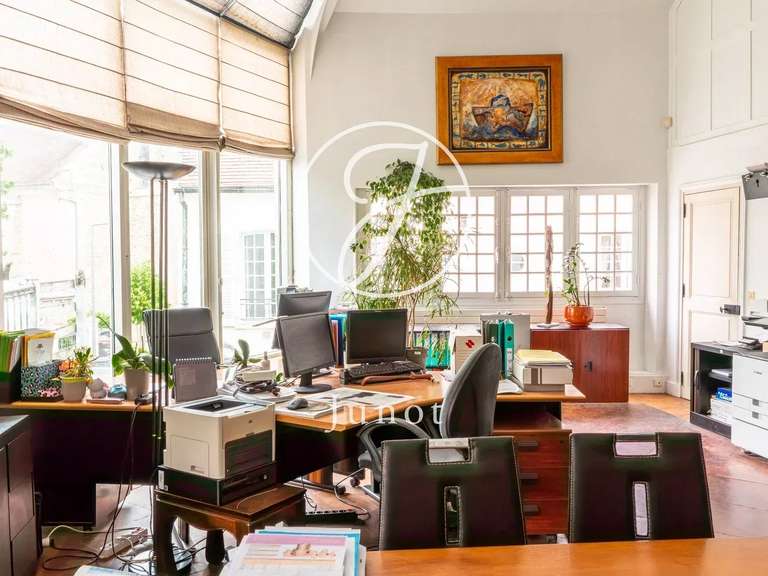 Propriété Maincy - 7 chambres - 659m²