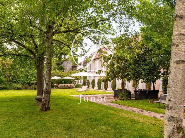 Propriété Maincy - 7 chambres - 659m²