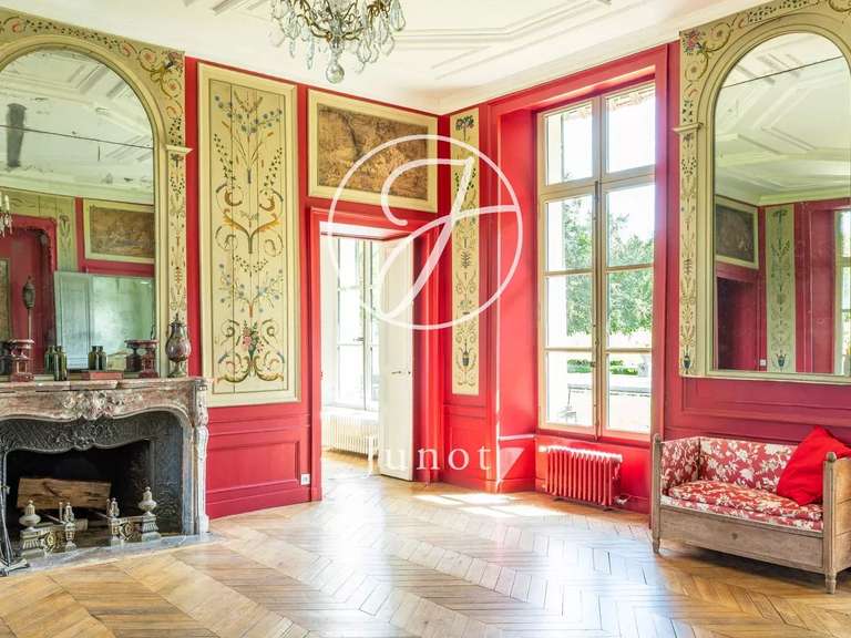 Maison Coulommiers - 4 chambres - 511m²