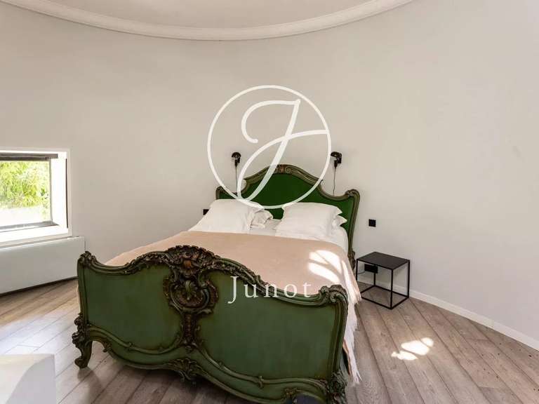 Maison Coulommiers - 4 chambres - 511m²