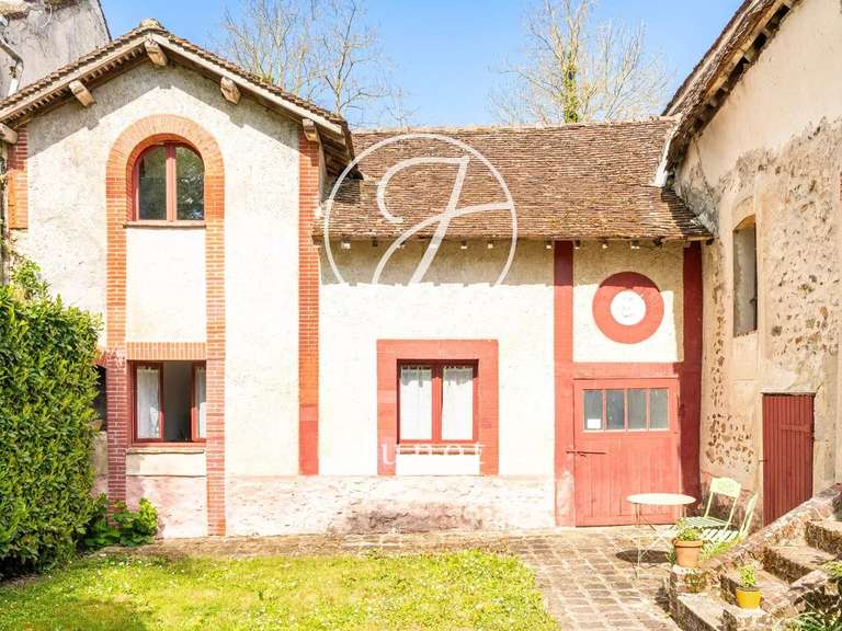 Maison Coulommiers - 4 chambres - 511m²