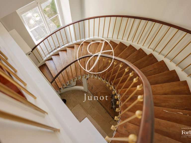 Maison Provins - 4 chambres - 297m²