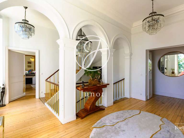 Maison Provins - 4 chambres - 297m²