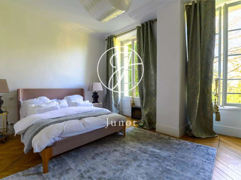 Maison Provins - 4 chambres - 297m²