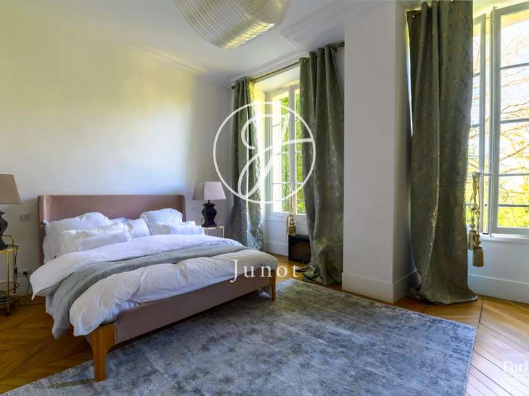 Maison Provins - 4 chambres - 297m²