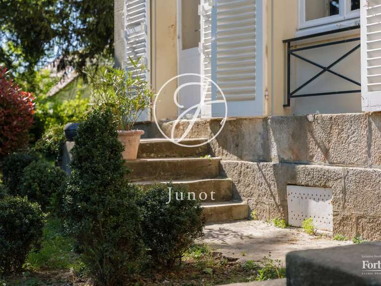 Maison Provins - 4 chambres - 297m²