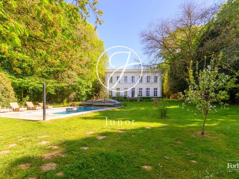 Maison Provins - 4 chambres - 297m²