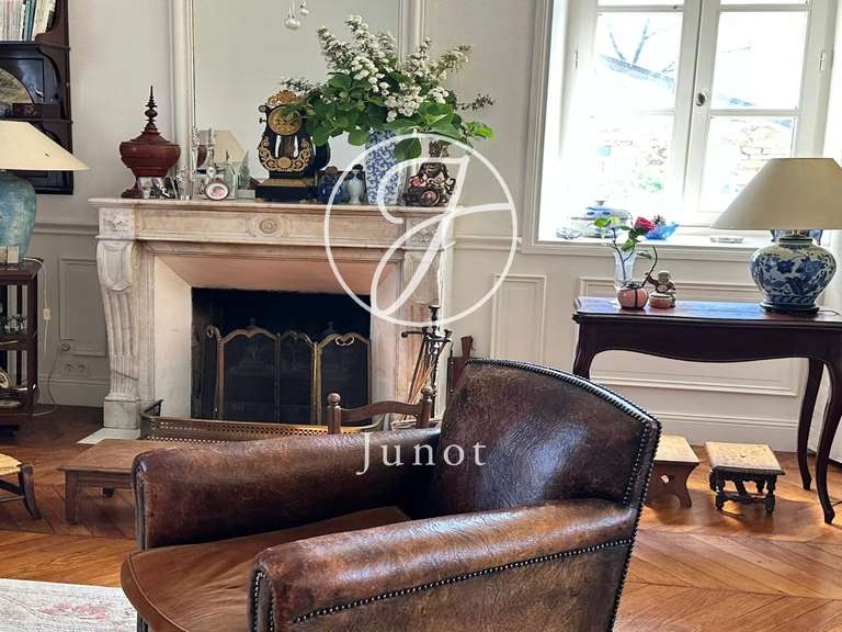 Maison Grand-Champ - 7 chambres - 302m²