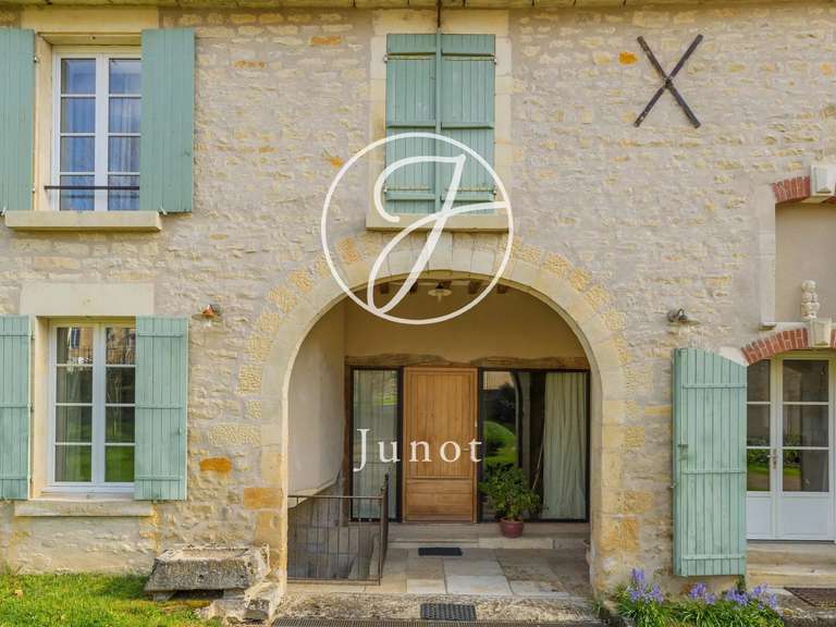Maison Tannay - 9 chambres - 378m²