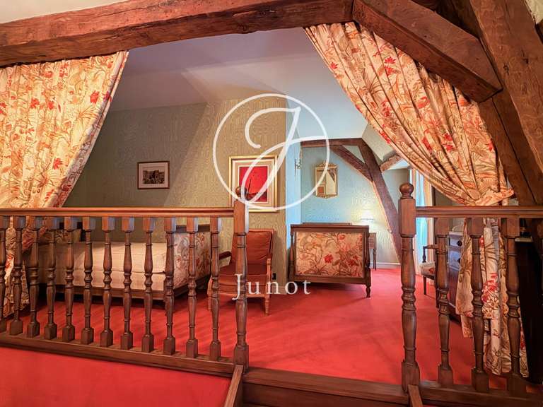 House Rennes Gare - 5 bedrooms - 663m²