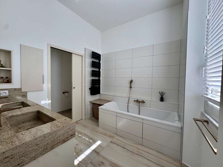 Maison Marseille 9e - 3 chambres - 170m²