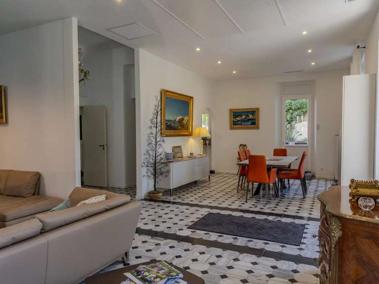 Maison Marseille 9e - 3 chambres - 170m²