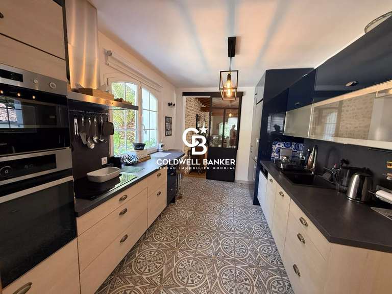 House Arcangues - 4 bedrooms - 200m²
