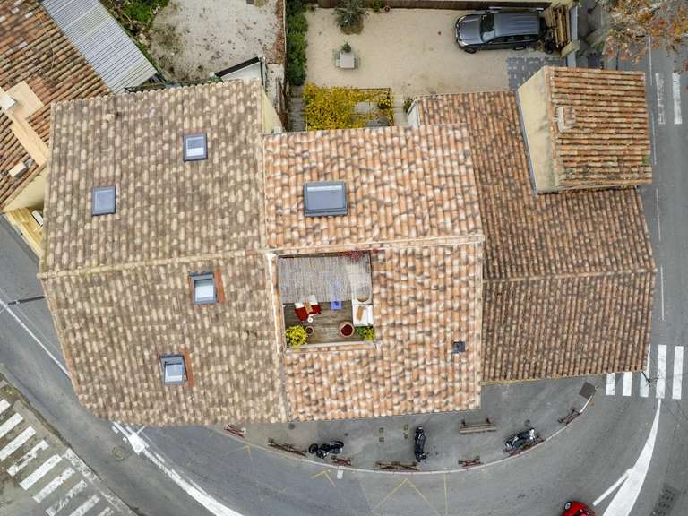 Maison Saint-Cyr-sur-Mer - 2 chambres - 233m²
