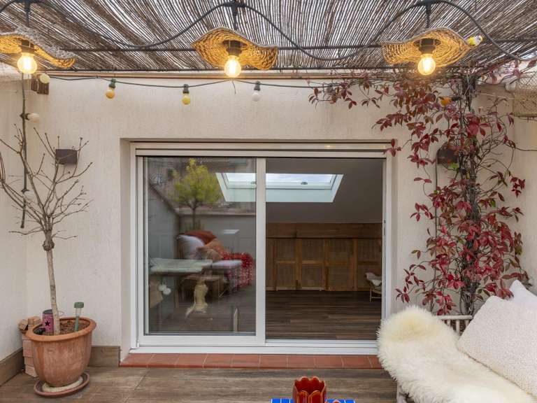 Maison Saint-Cyr-sur-Mer - 2 chambres - 233m²