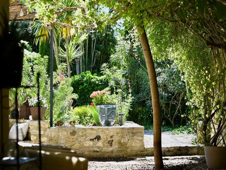 House Uzès - 6 bedrooms - 359m²