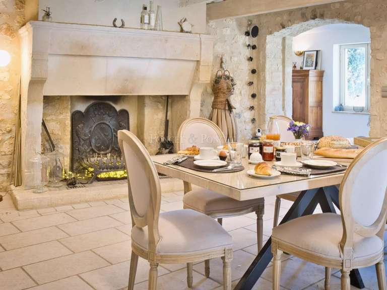 Maison Uzès - 6 chambres - 359m²
