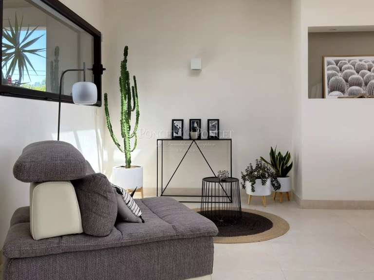 Maison La Capelle-et-Masmolène - 5 chambres - 252m²
