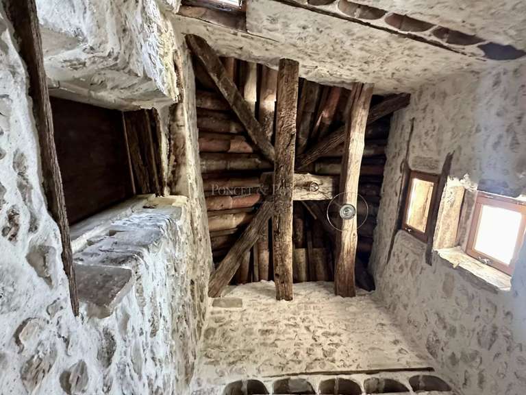 Maison Barjac - 9 chambres - 394m²