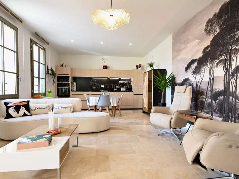 Maison Uzès - 2 chambres - 84m²