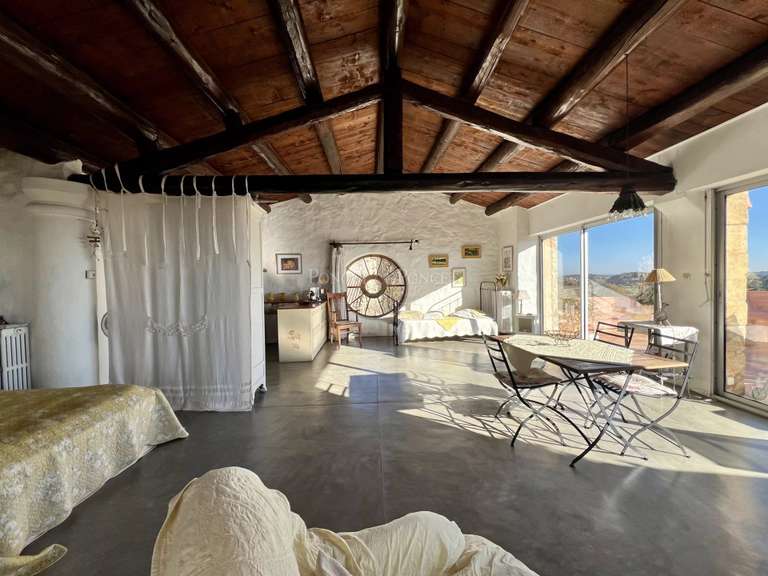 Maison Aigaliers - 5 chambres - 263m²