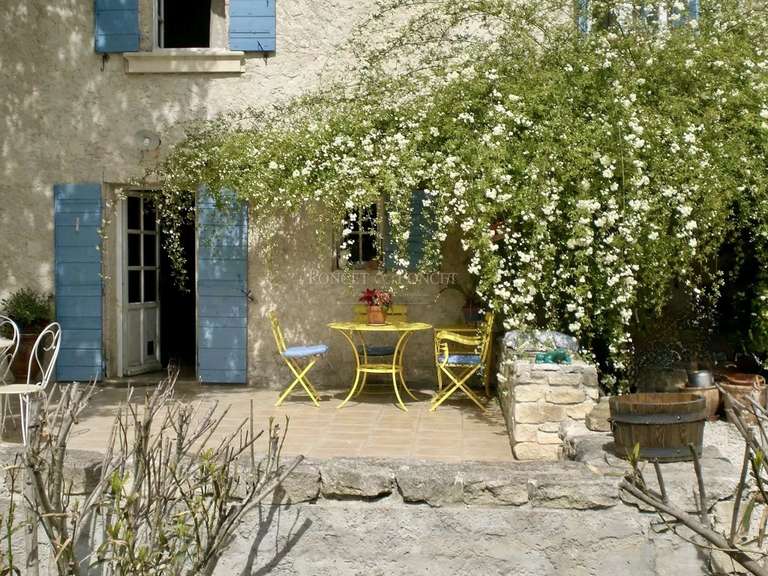 Maison Uzès - 8 chambres - 360m²