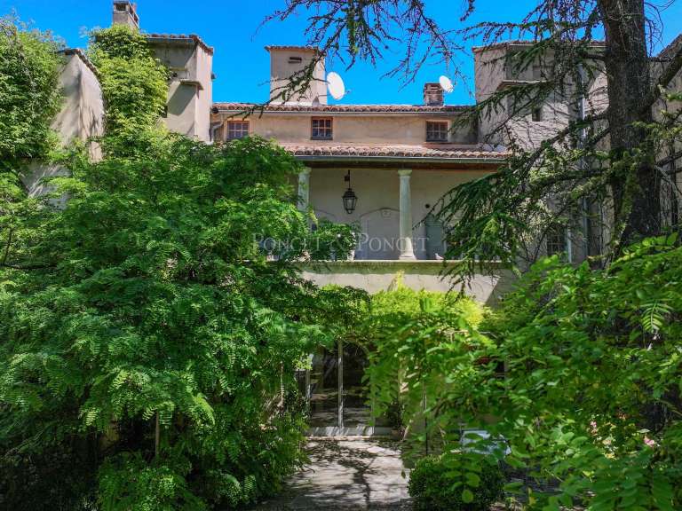 Maison Uzès - 5 chambres - 328m²
