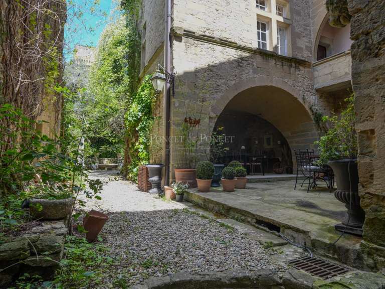 Maison Uzès - 6 chambres - 451m²