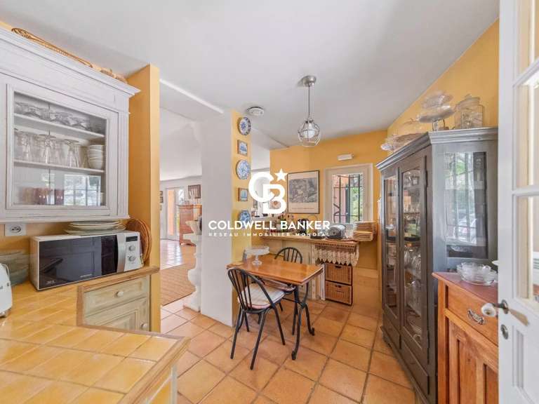 House with Sea view Sanary-sur-Mer - 3 bedrooms - 226m²
