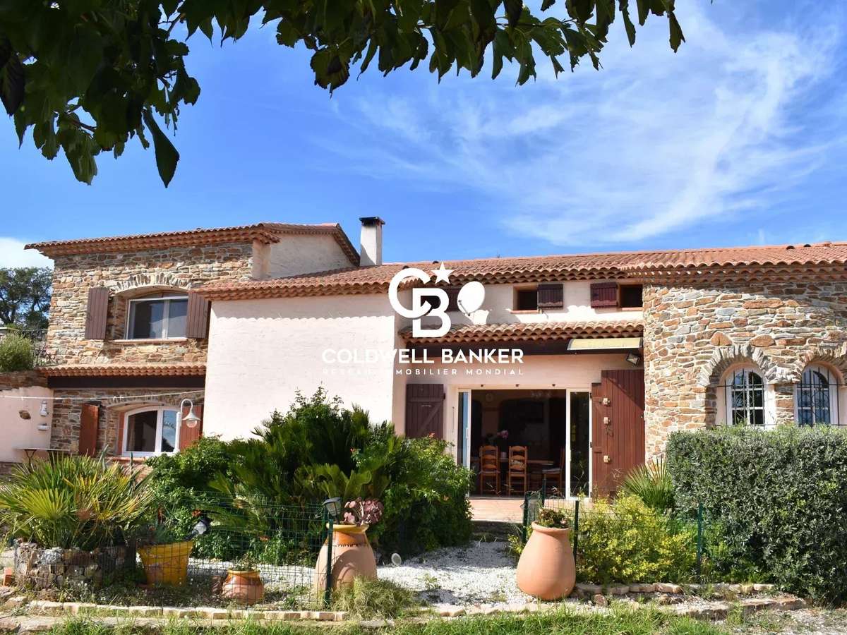 House La Londe-les-Maures