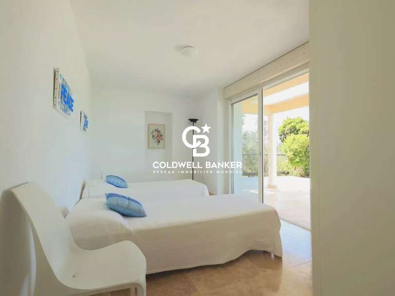 Maison Ile-du-levant - 3 chambres - 188m²