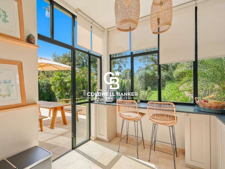 Maison Carqueiranne - 6 chambres - 213m²
