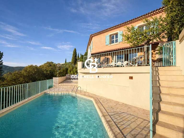 Maison Hyères - 3 chambres - 143m²