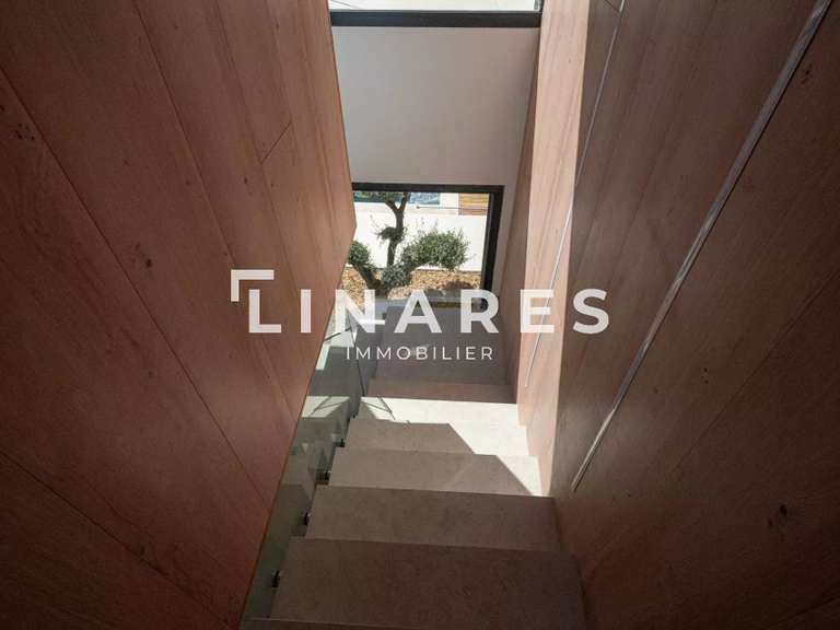 Maison Marseille 11e - 4 chambres - 230m²