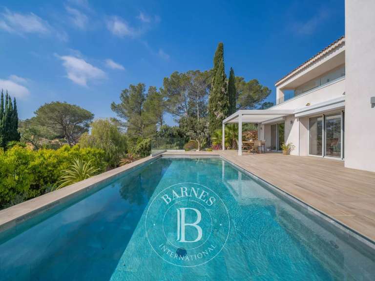 Maison Boulouris - 4 chambres - 212m²