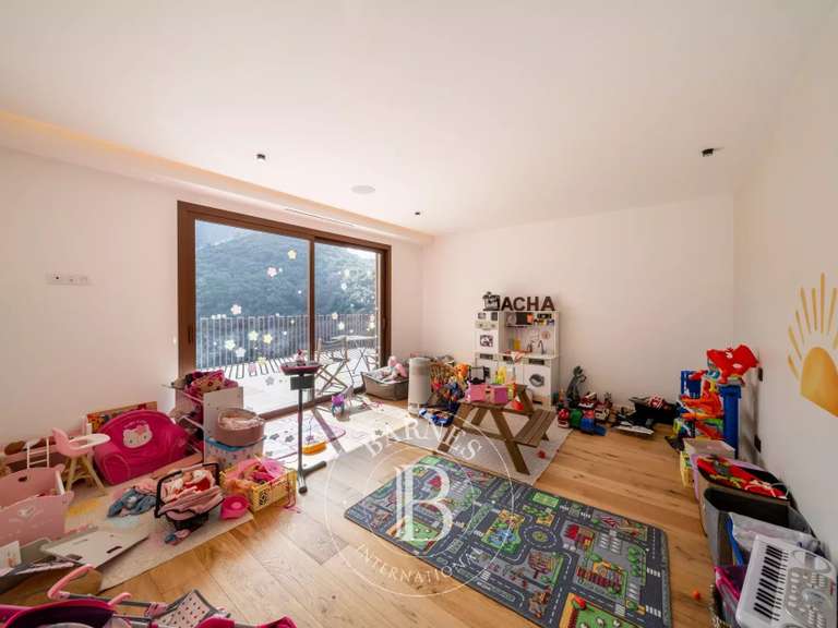 Maison Mandelieu-la-Napoule - 5 chambres - 318m²