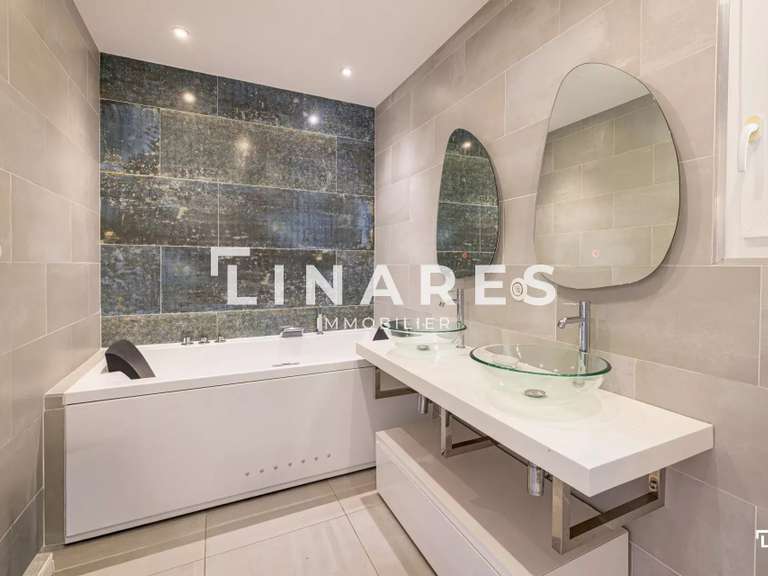 Maison Marseille 11e - 3 chambres - 226m²